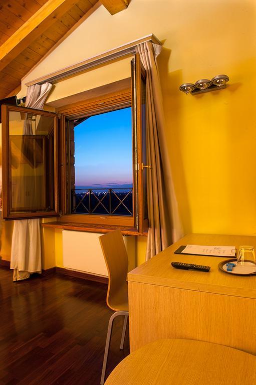 Hotel Fontana Santa Грумелло-дель-Монте Екстер'єр фото